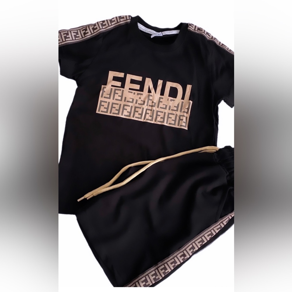 NWT 5-6Toddler Set